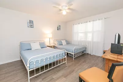 104 Cove E #102, Horseshoe Bay, TX 78657 - Photo 15