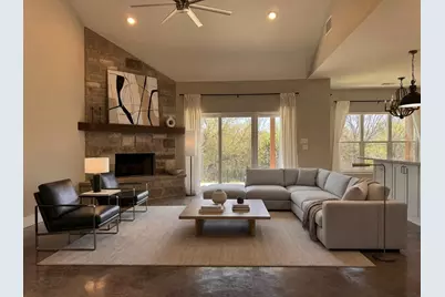 604 Woodland Park, Marble Falls, TX 78654 - Photo 5