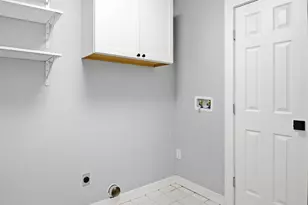 611 Pecan, Cottonwood Shores, TX 78657 - Photo 11