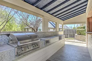 703 Amy Cir, Marble Falls, TX 78654 - Photo 25