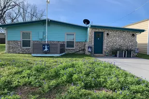 216 Post Oak Dr, Tow, TX 78672 - Photo 5