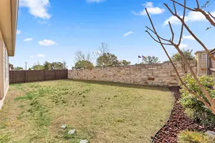 101 Jasmine, Marble Falls, TX 78654 - Photo 23