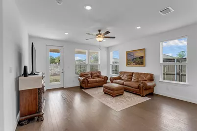 101 Jasmine, Marble Falls, TX 78654 - Photo 11
