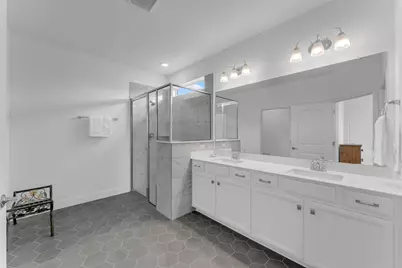 101 Jasmine, Marble Falls, TX 78654 - Photo 15