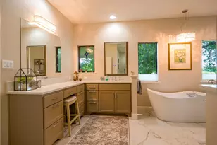 313 Meadowlakes Dr, Meadowlakes, TX 78654 - Photo 21