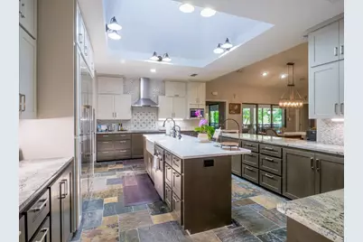 313 Meadowlakes Drive, Meadowlakes, TX 78654 - Photo 17