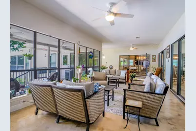 313 Meadowlakes Drive, Meadowlakes, TX 78654 - Photo 9