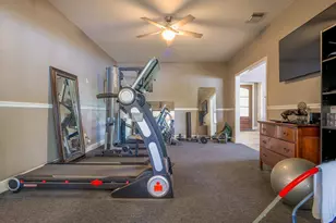 313 Meadowlakes Dr, Meadowlakes, TX 78654 - Photo 13