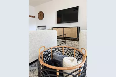 307 Out Yonder #8, Horseshoe Bay, TX 78657 - Photo 3