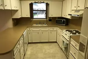 185 Turkey Run, Meadowlakes, TX 78654 - Photo 5