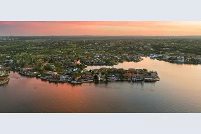 48 Applehead Island Dr, Horseshoe Bay, TX 78657 - Photo 11