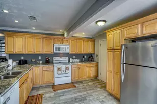 1215 Hi Stirrup, Horseshoe Bay, TX 78657 - Photo 13