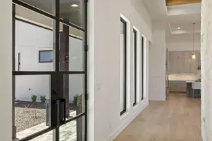 105 Bare Foot, Horseshoe Bay, TX 78657 - Photo 5