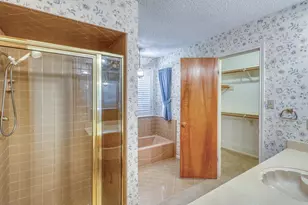 100 Colt, Horseshoe Bay, TX 78657 - Photo 15