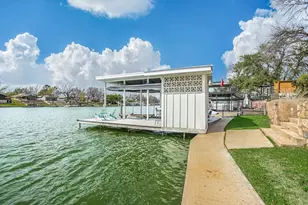 1304 S Lakeside Dr, Burnet, TX 78611 - Photo 9