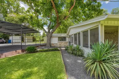 1304 S Lakeside Dr., Burnet, TX 78611 - Photo 35