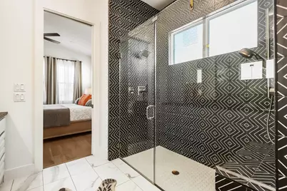 134 Lucia Courts, Horseshoe Bay, TX 78657 - Photo 15