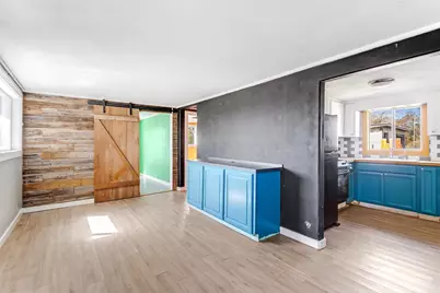 714 Sandy Mountain Drive, Sunrise Beach, TX 78643 - Photo 5