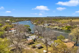 1108 S Lakeside Dr, Burnet, TX 78611 - Photo 31