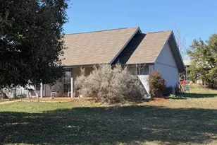 509 Flag Creek Dr, Llano, TX 78643 - Photo 9