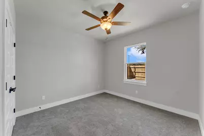 249 Western Avenue, Bertram, TX 78605 - Photo 17