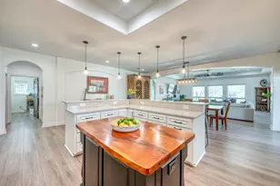 120 Sleepy Oaks Dr, Kingsland, TX 78639 - Photo 17