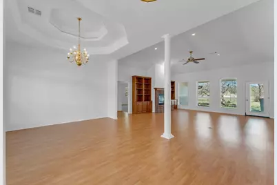 107 N Oak Vista Drive, Burnet, TX 78611 - Photo 3