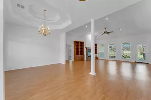 107 N Oak Vista Dr, Burnet, TX 78611 - Photo 3