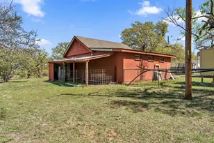 301 Wood Forest Rd, Kingsland, TX 78639 - Photo 25