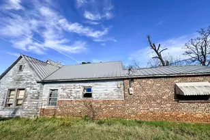 408 W Main St, Llano, TX 78643 - Photo 13