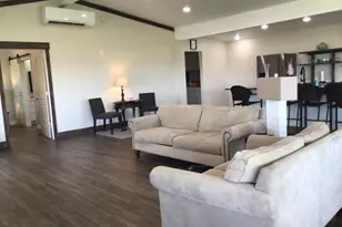 876 Sandy Mountain Dr, Sunrise Beach, TX 78643 - Photo 7