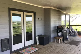 876 Sandy Mountain Dr, Sunrise Beach, TX 78643 - Photo 3