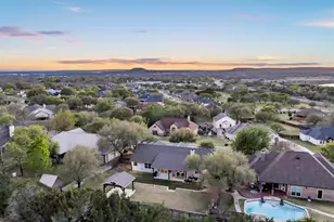 208 Alexander Ave, Burnet, TX 78611 - Photo 43