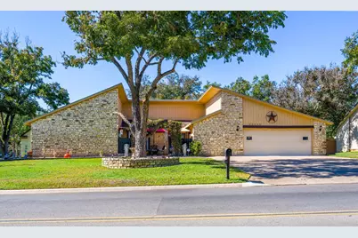 252 Meadowlakes Drive, Meadowlakes, TX 78654 - Photo 23