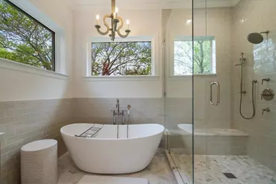 24729 Travis Lakeside Cv, Spicewood, TX 78669 - Photo 19