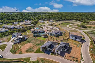 105 Via Roma Ct, Horseshoe Bay, TX 78657 - Photo 33