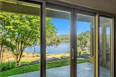 24736 Travis Lakeside Cv, Spicewood, TX 78669 - Photo 5