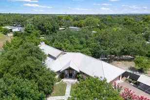 523 Co Rd 136A, Kingsland, TX 78639 - Photo 3