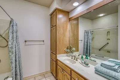 402 Meadowlakes Dr, Meadowlakes, TX 78654 - Photo 17