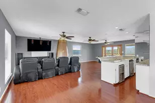 100 Semicircle, Horseshoe Bay, TX 78657 - Photo 21