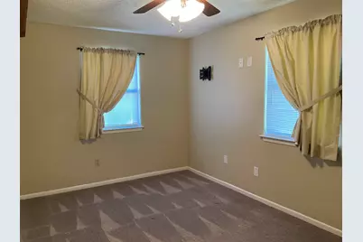 713 N Rhomberg, Burnet, TX 78611 - Photo 11