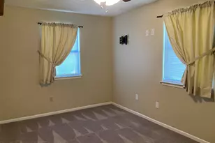 713 N Rhomberg, Burnet, TX 78611 - Photo 11