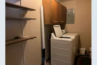 713 N Rhomberg, Burnet, TX 78611 - Photo 17