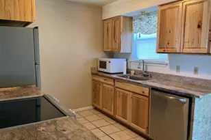 713 N Rhomberg, Burnet, TX 78611 - Photo 7