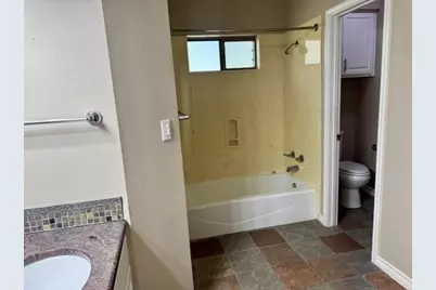 407 Quick Silver, Horseshoe Bay, TX 78657 - Photo 25