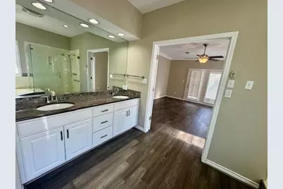 407 Quick Silver, Horseshoe Bay, TX 78657 - Photo 21