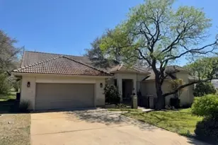 407 Quick Silver, Horseshoe Bay, TX 78657 - Photo 3