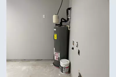 107 Peruna Street, Marble Falls, TX 78654 - Photo 9