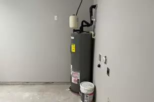 107 Peruna St, Marble Falls, TX 78654 - Photo 9