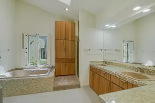 900 Sharp Rock, Horseshoe Bay, TX 78657 - Photo 13